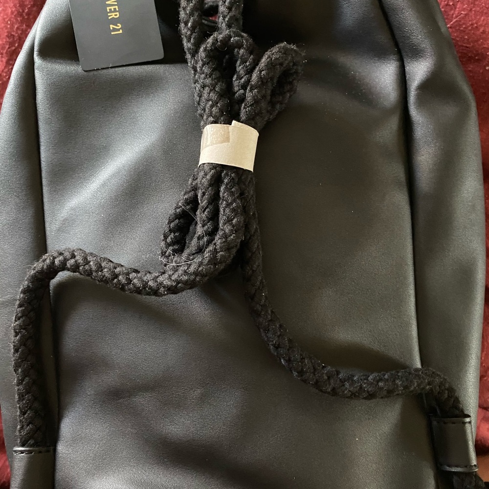 Backpack - Picture 3 of 3